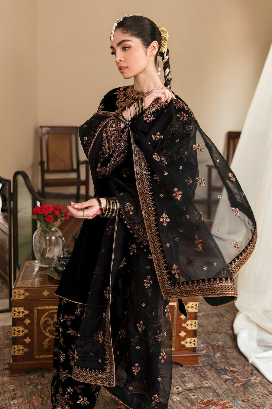 3 Piece Stitched Velvet Embroidery Suit - Ready To Wear